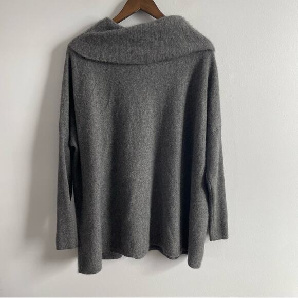 Neiman Marcus | Women’s 100% Cashmere Long Charcoal Grey Cowl Neck Wrap Sweater - Picture 6 of 9